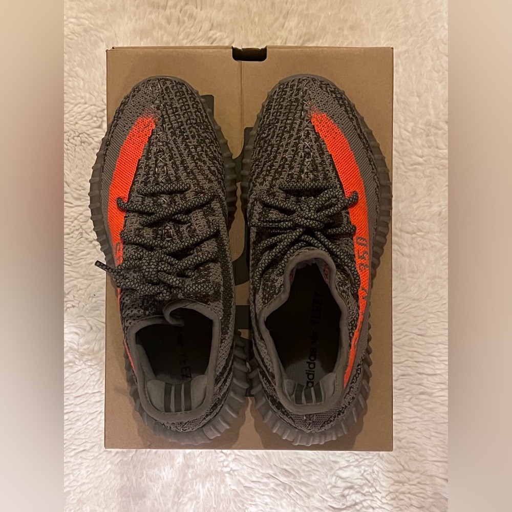 Yezzy - Picture 4 of 7